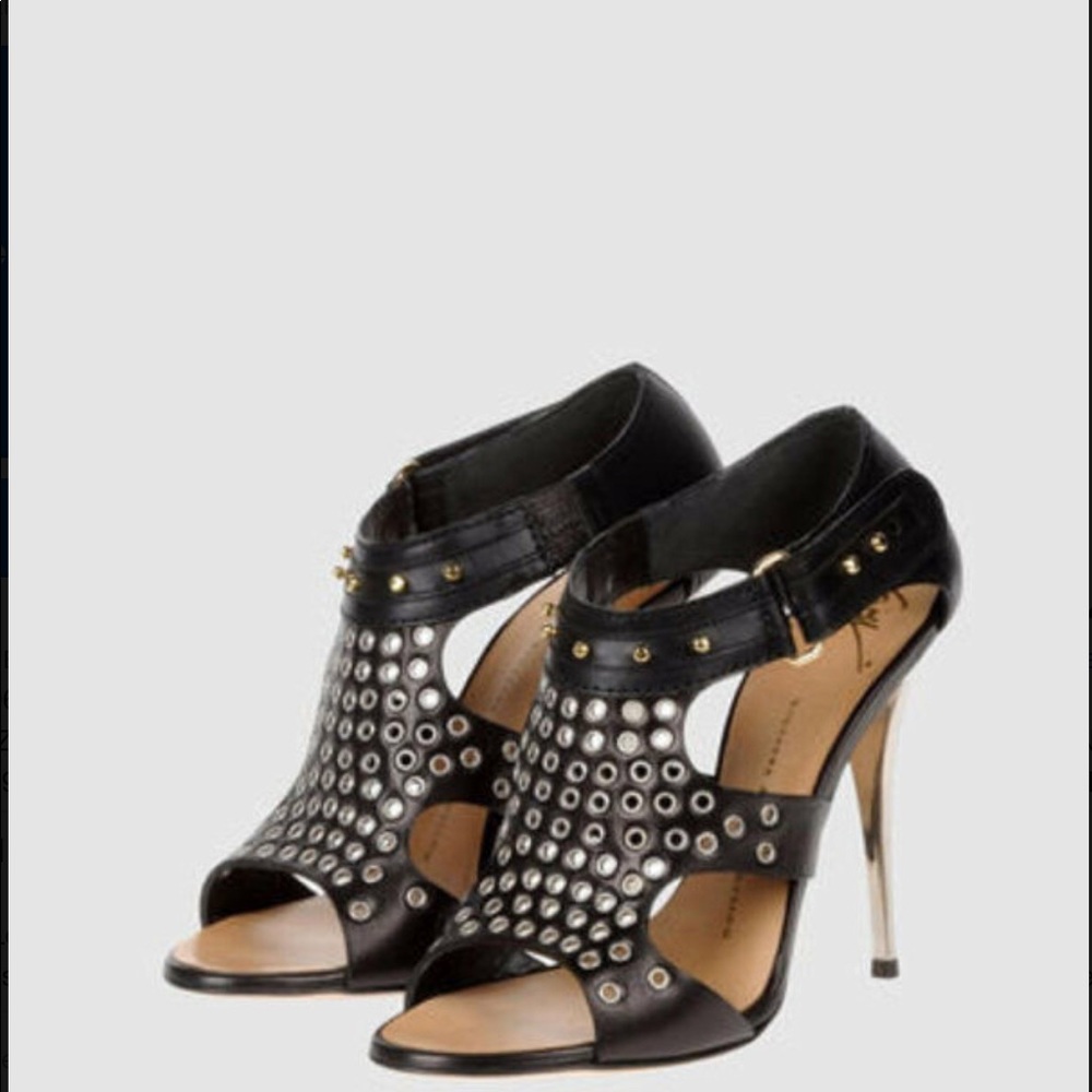 Authentic Giuseppe Zanotti